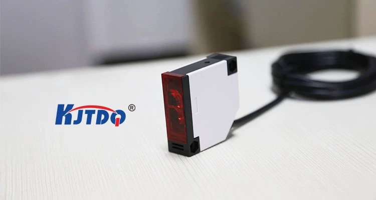 方型接近開關:??????????????????????????????,?????????????????????????????????????????